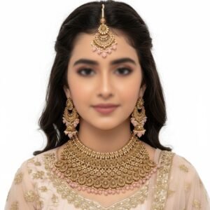 Antique Gold Kundan Choker Set with Pink Beads 650050