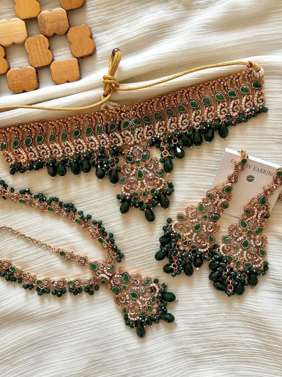 Regal Crimson Red & Antique Gold Bridal Jewellery Set - Image 2