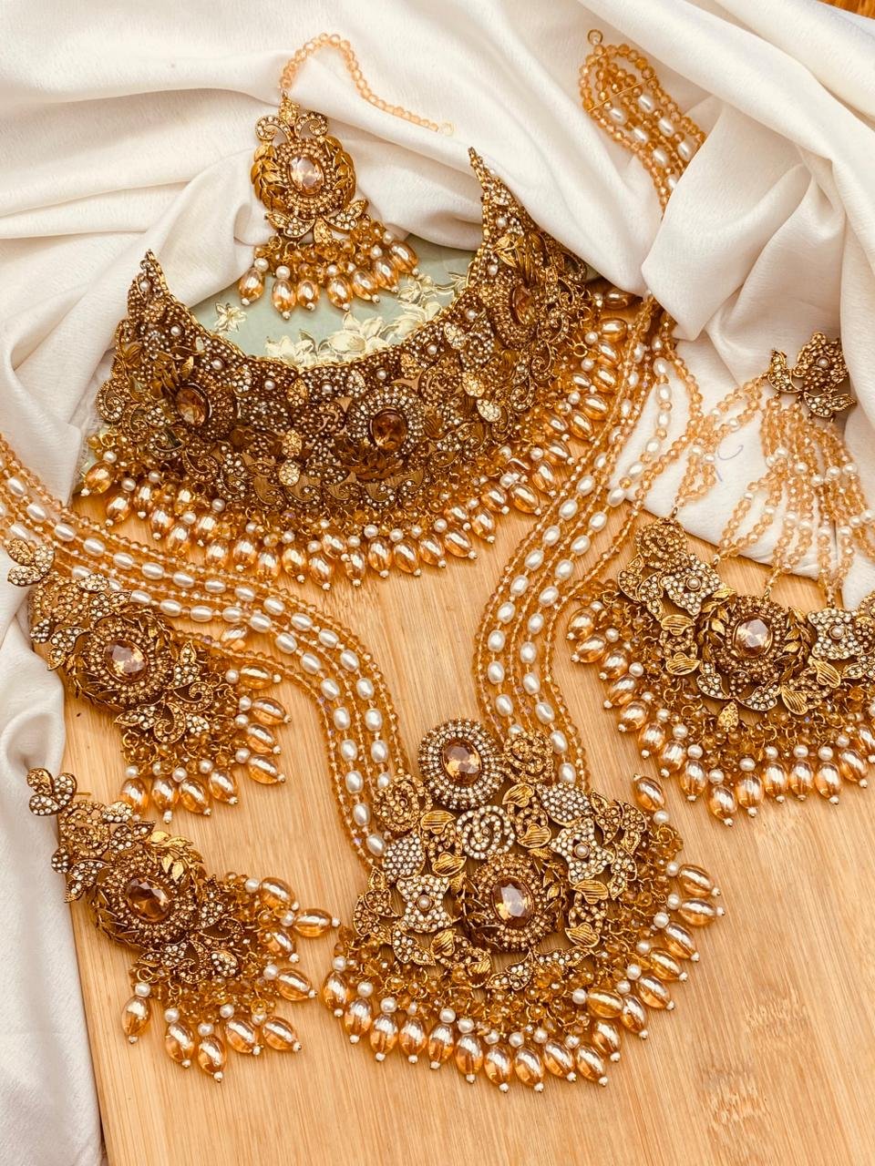Imperial Golden & Champagne Pearl Full Bridal Jewellery Set - Image 2