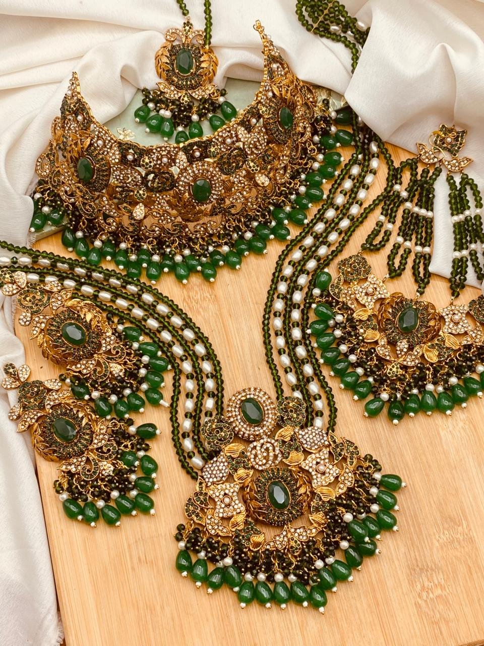 Imperial Golden & Champagne Pearl Full Bridal Jewellery Set - Image 4